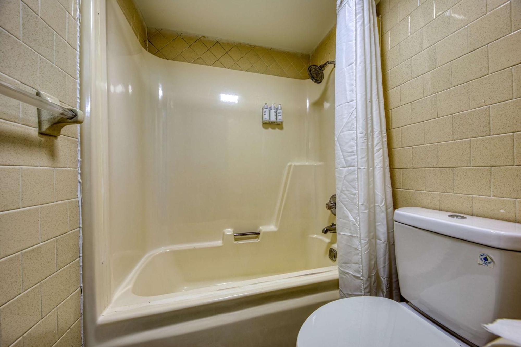 Americas Best Value Inn Stearns, Ky Exterior photo